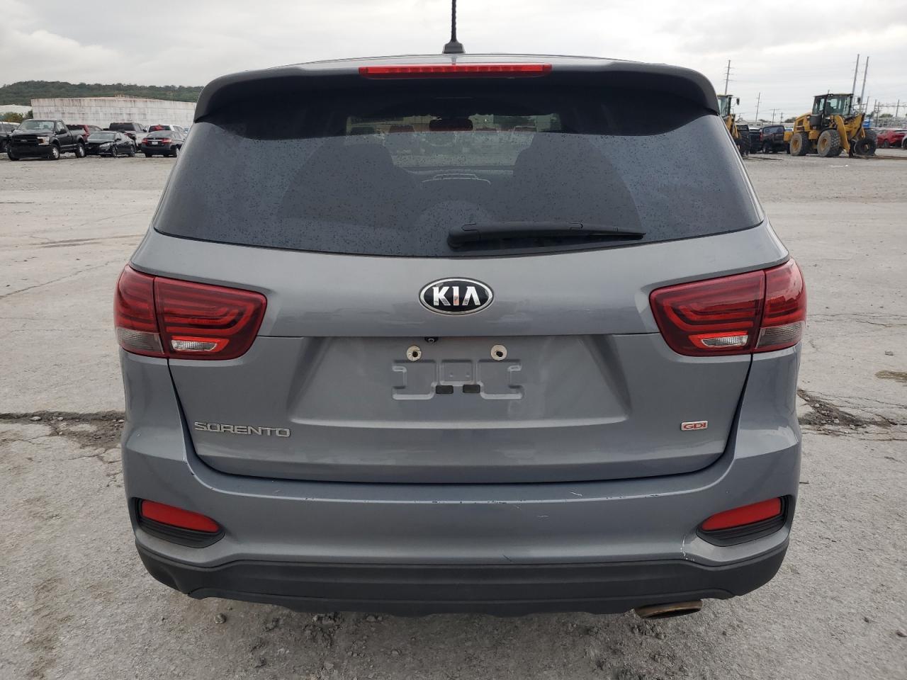 Kia Sorento L Image 13