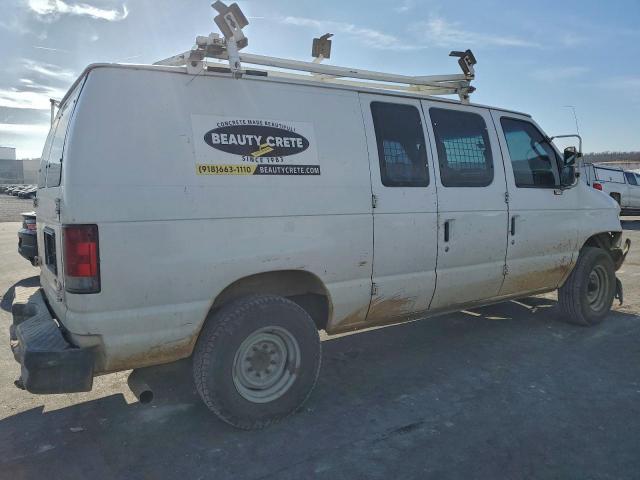 Ford Econoline E250 Van Image 11