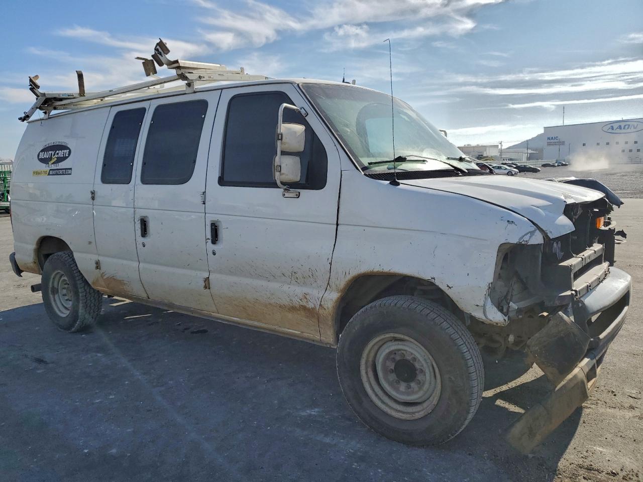 Ford Econoline E250 Van Image 13