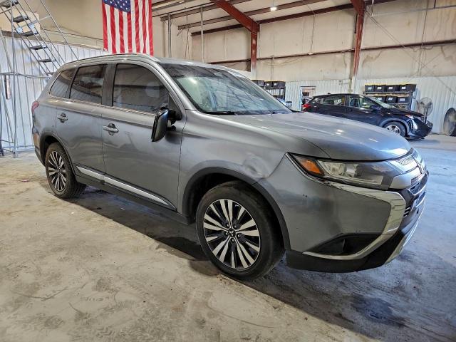 Mitsubishi Outlander Se Image 3