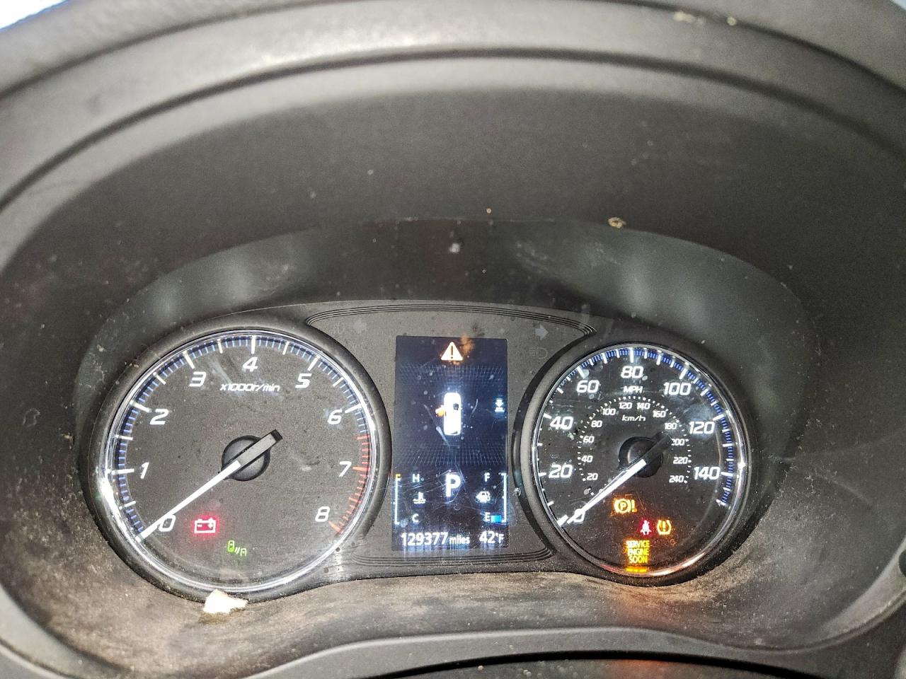 Mitsubishi Outlander Se Image 11