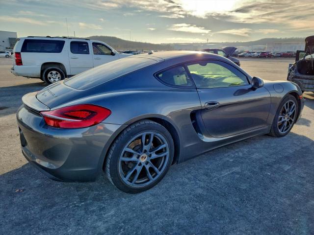 Porsche Cayman Image 4