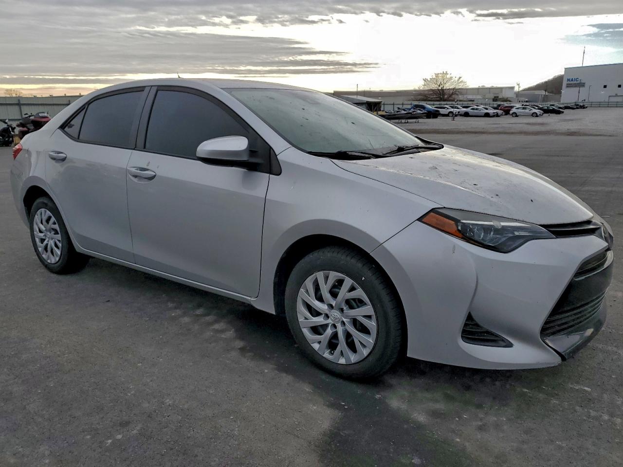 Toyota Corolla L Image 5