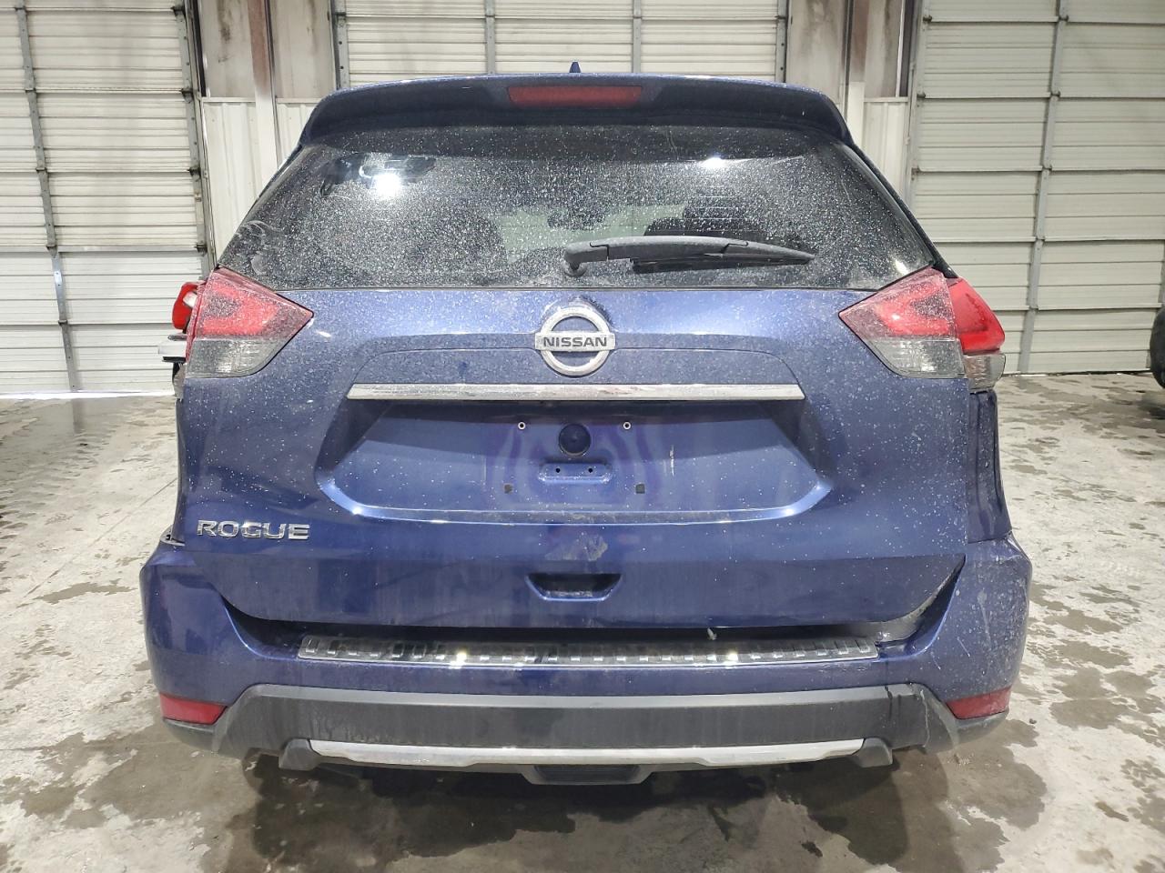 Nissan Rogue S Image 5