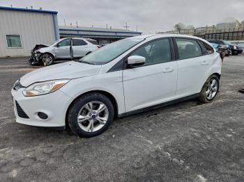 Salvage Ford Focus
