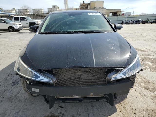 Hyundai ELANTRA Sel Image 8