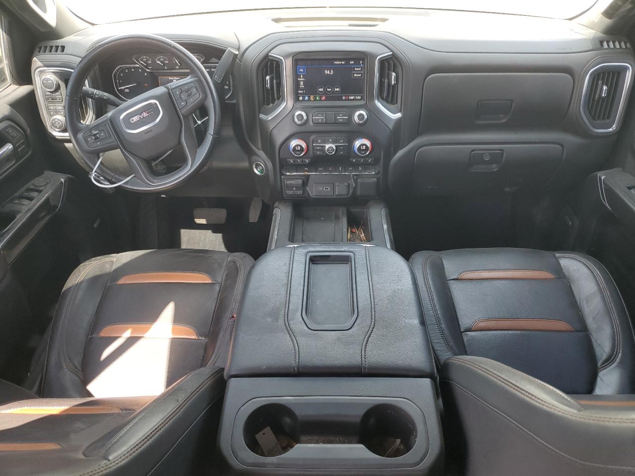 GMC Sierra K1500 At4 Image 4