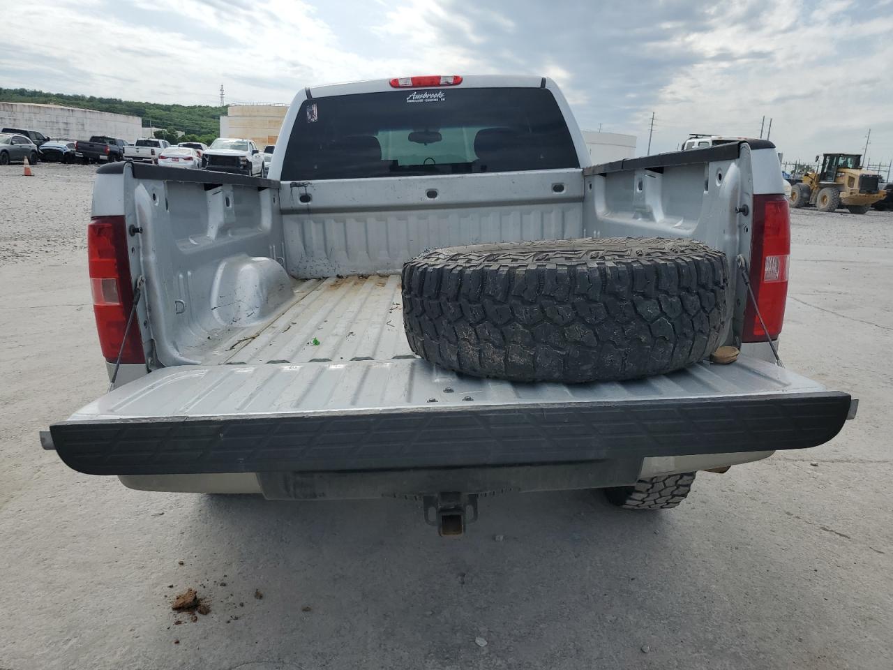 Chevrolet Silverado K1500 Lt Image 10