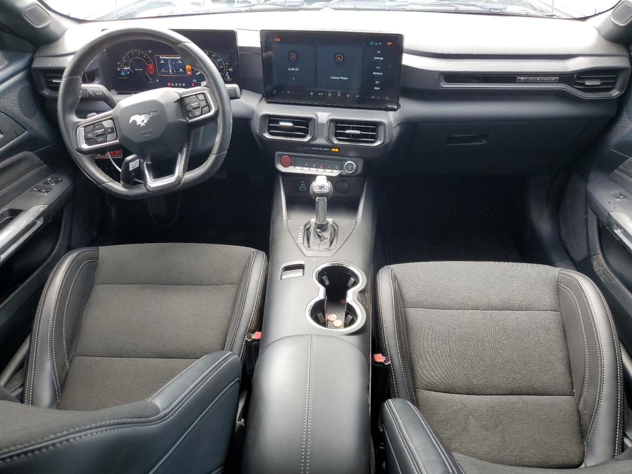 Ford Mustang Gt Image 8