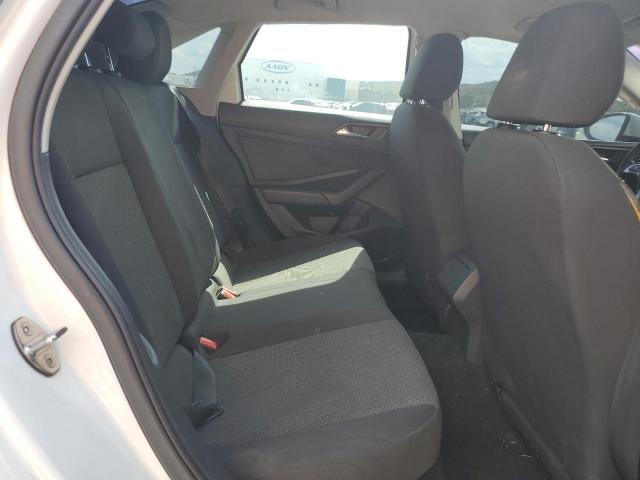 Volkswagen Jetta S Image 8