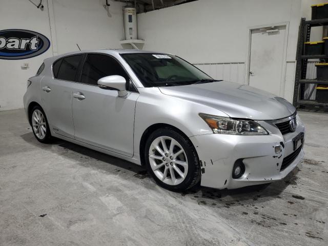 Lexus Ct 200 Image 2