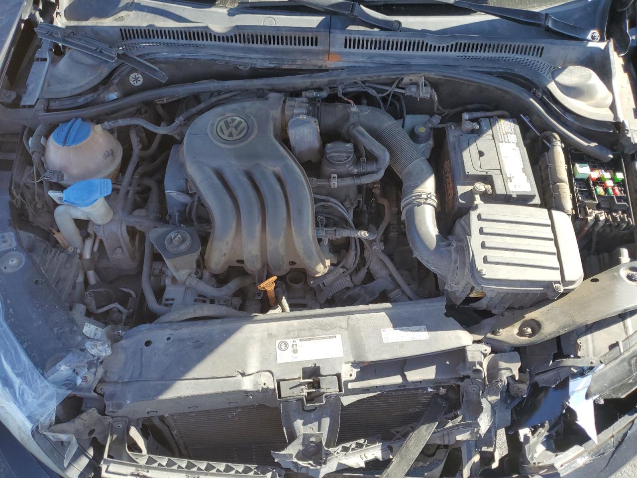 Volkswagen Jetta Base Image 9