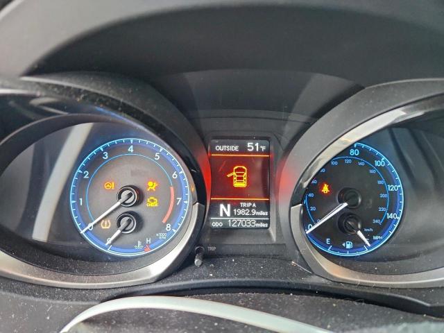 Toyota Corolla L Image 11