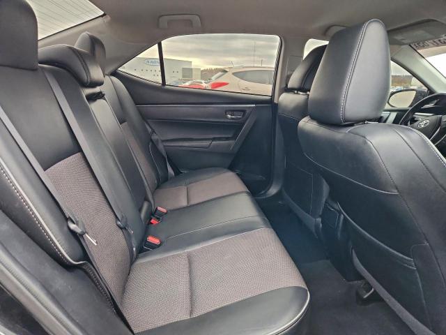 Toyota Corolla L Image 9