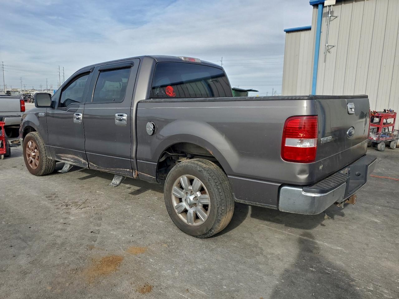 Ford F-150 Supercrew Image 6