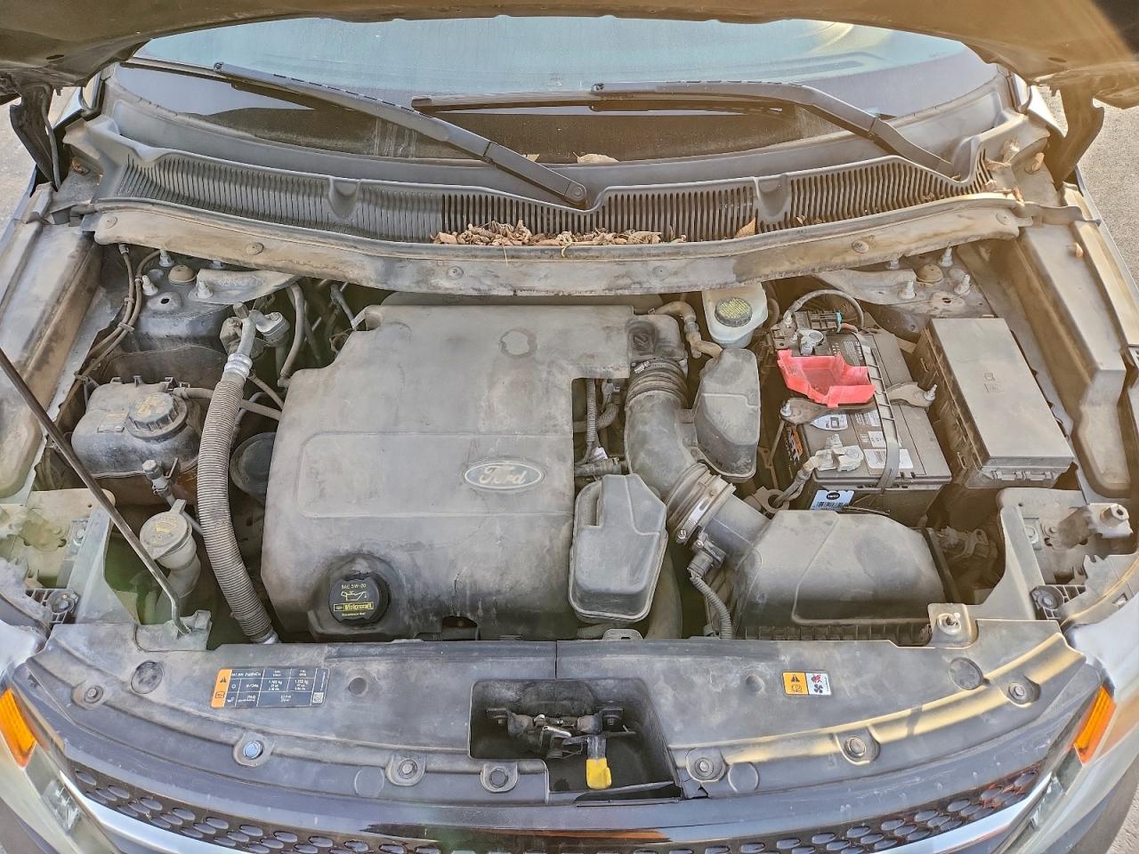 Ford Explorer Limited Image 9