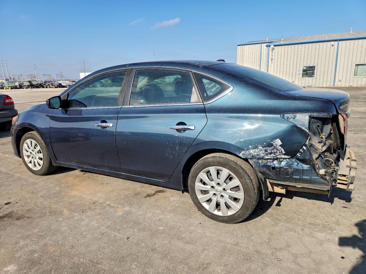 Nissan Sentra S Image 10