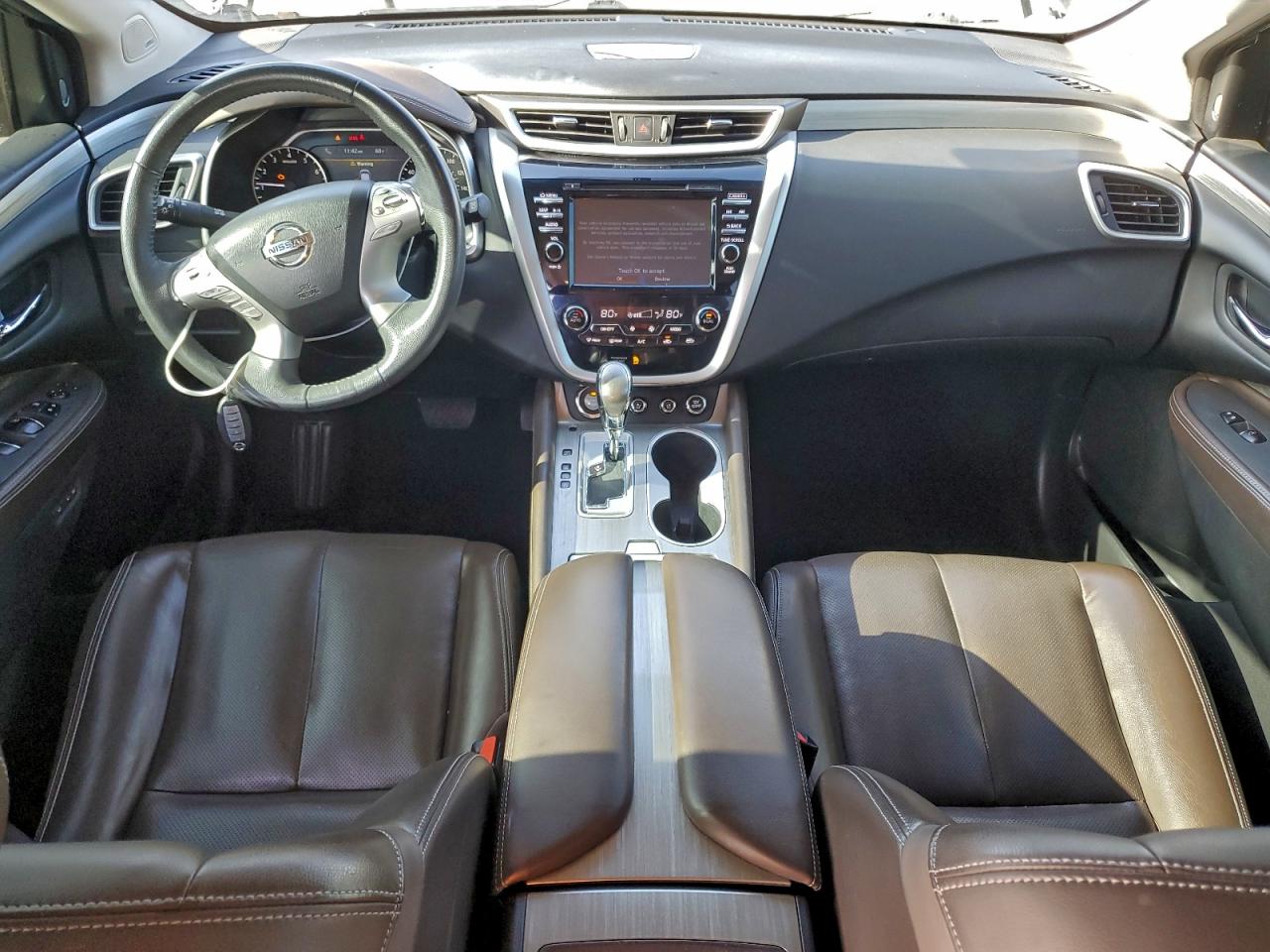 Nissan Murano S Image 8