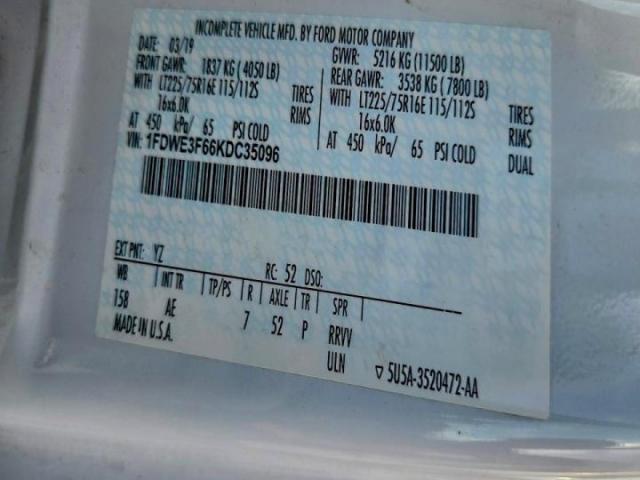 Ford E-350 E350 Super Duty Cutaway Van Image 6