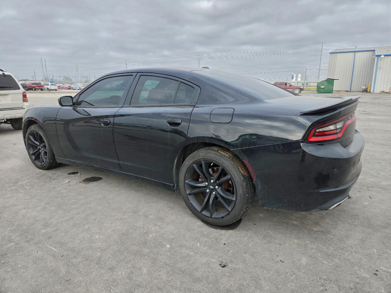 Dodge Charger Se Image 2
