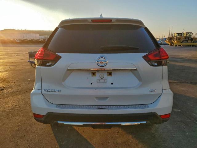 Nissan Rogue S Image 4