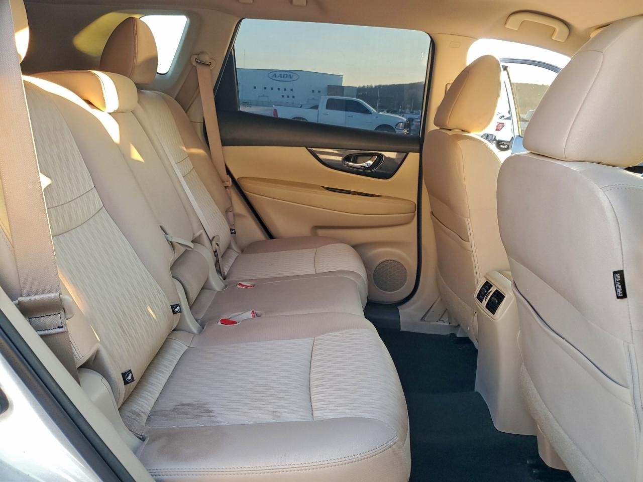 Nissan Rogue S Image 14