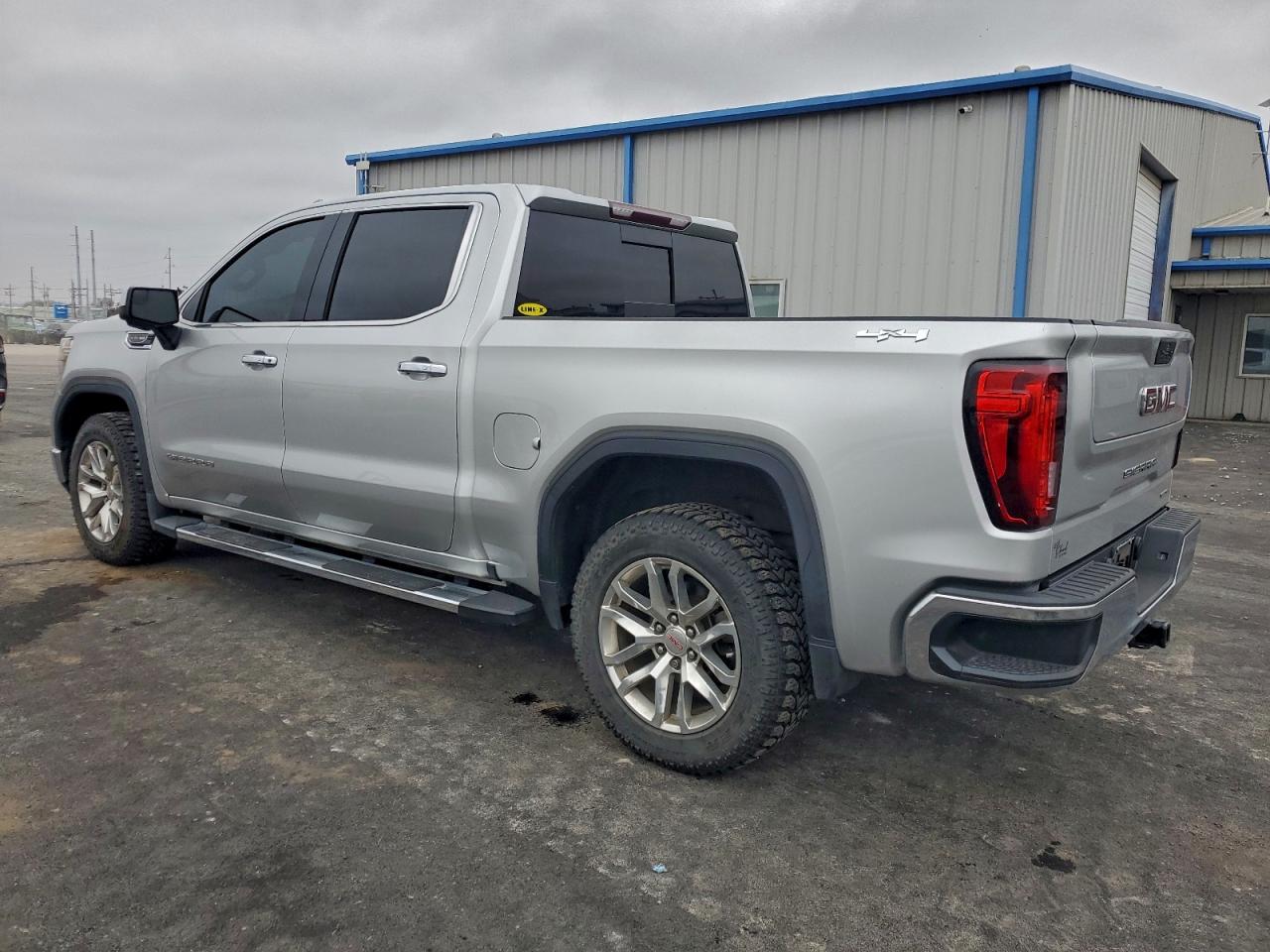 GMC Sierra K1500 Slt Image 9