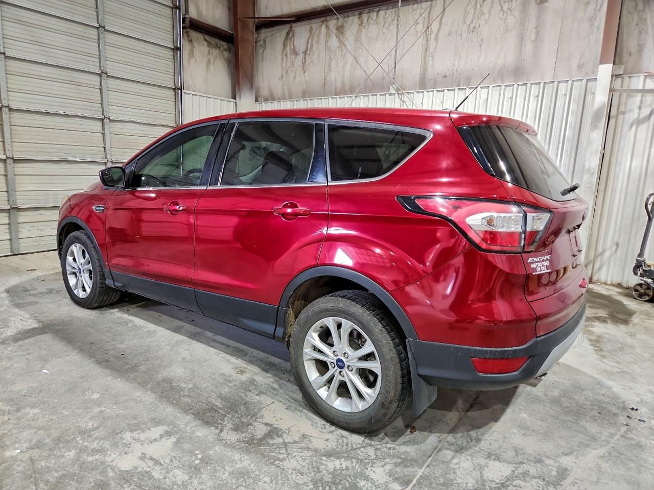 Ford Escape Se Image 2