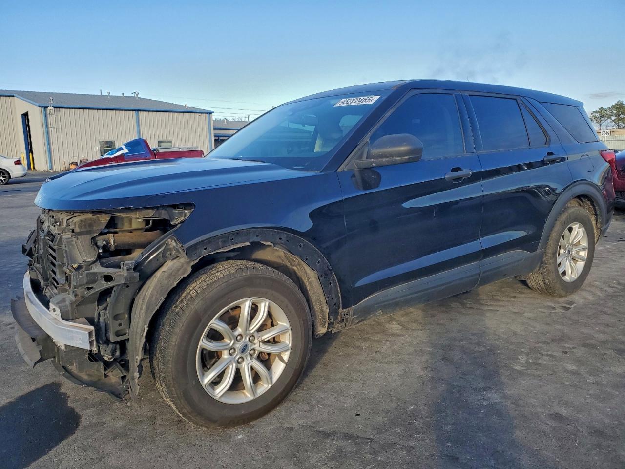 Ford Explorer Image 1