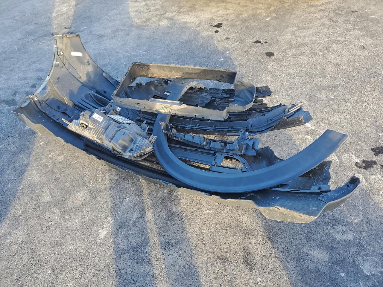 Ford Explorer Image 11