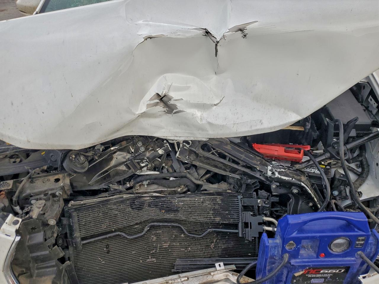 Chrysler Pacifica Touring L Image 8