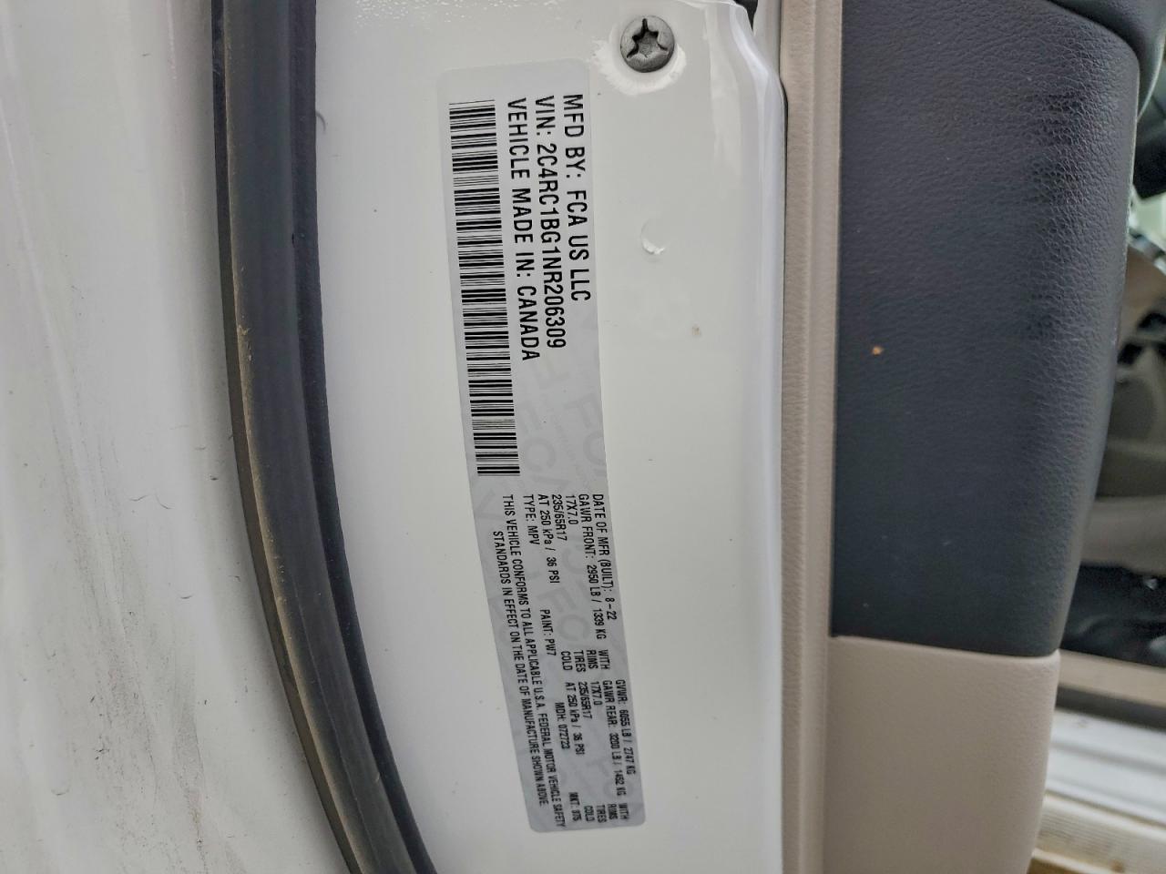 Chrysler Pacifica Touring L Image 4