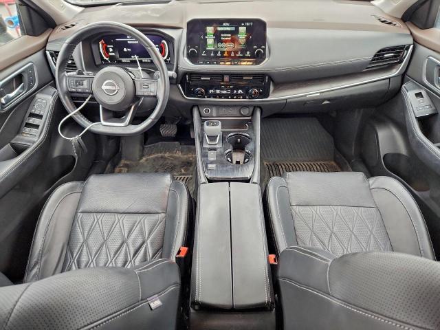 Nissan Rogue Platinum Image 5