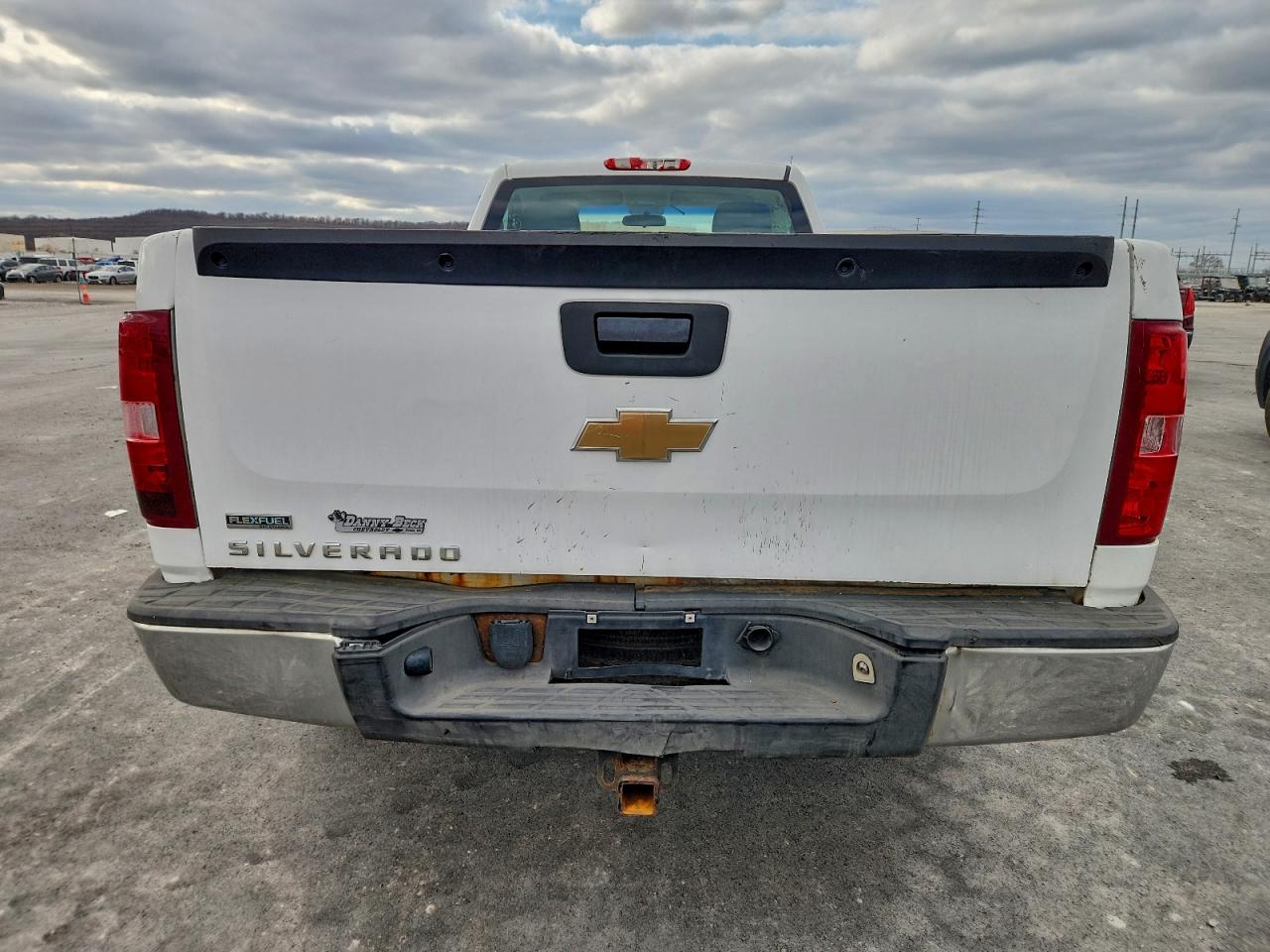 Chevrolet Silverado K1500 Image 5