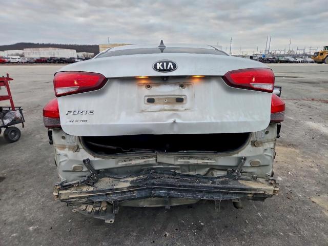 Kia Forte Lx Image 6