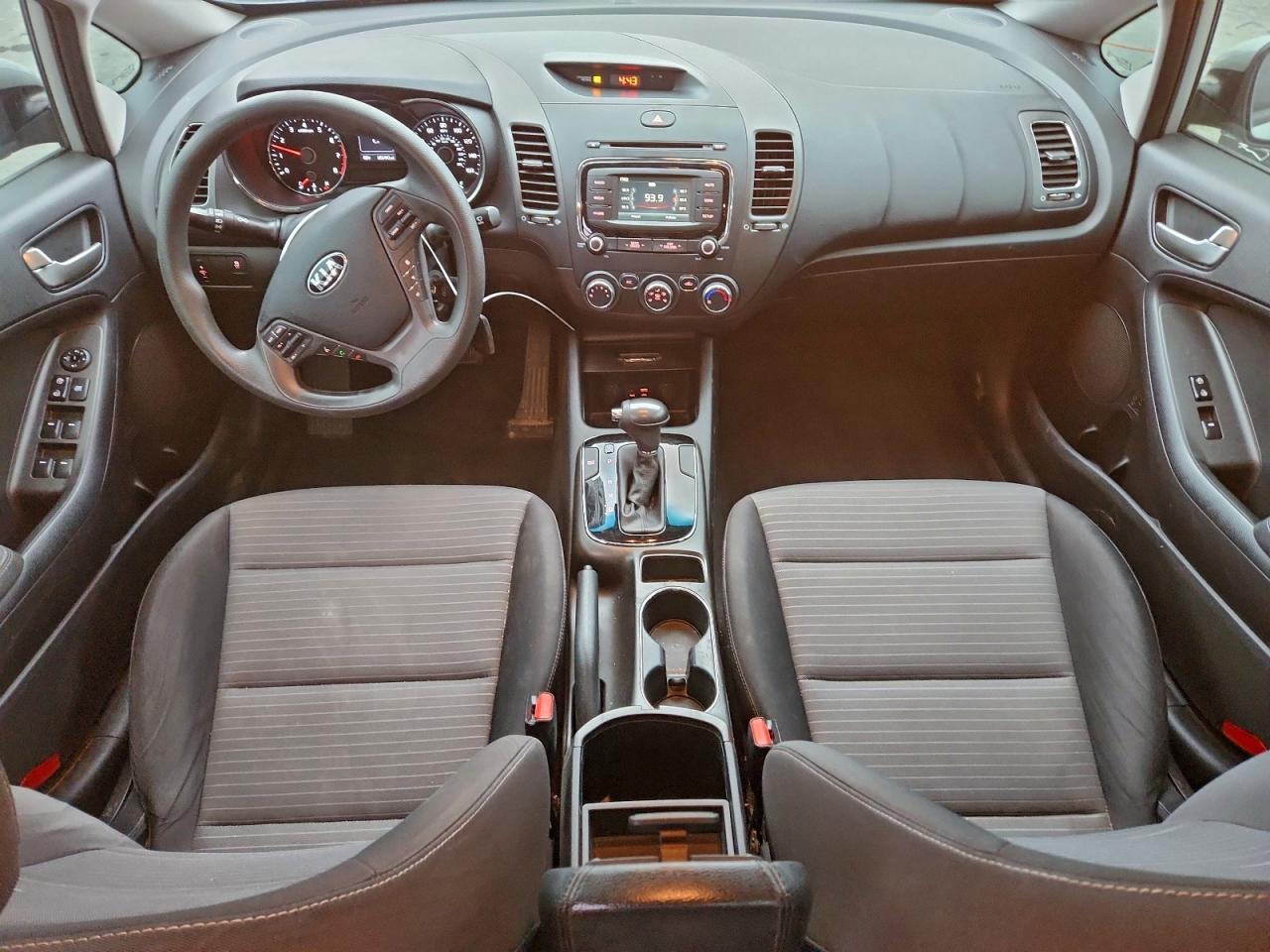 Kia Forte Lx Image 3