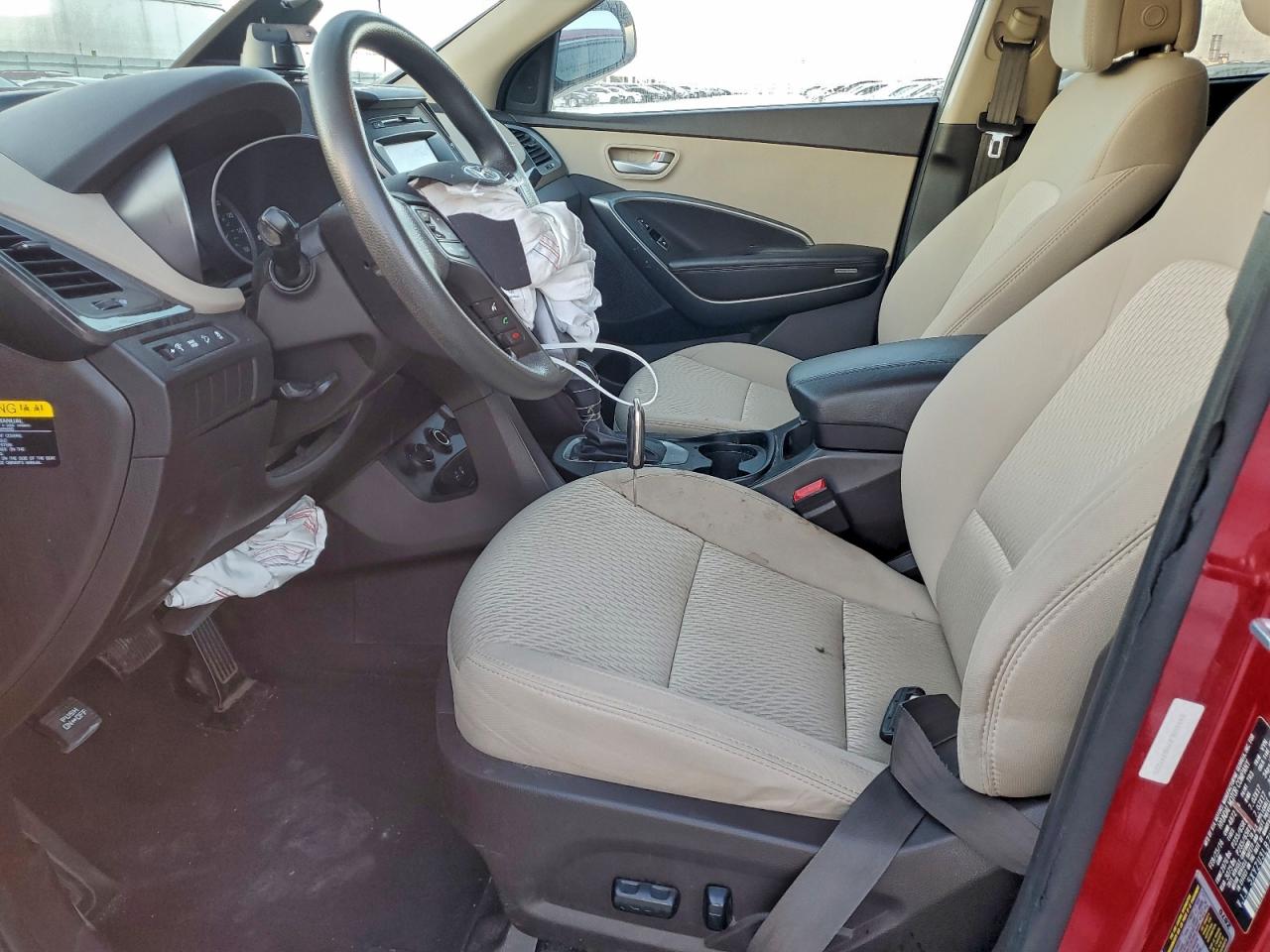 Hyundai SANTA FE Image 11