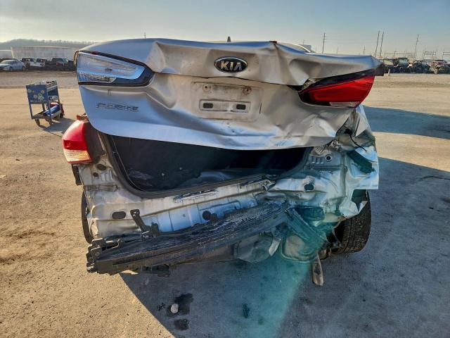 Kia Forte Lx Image 7