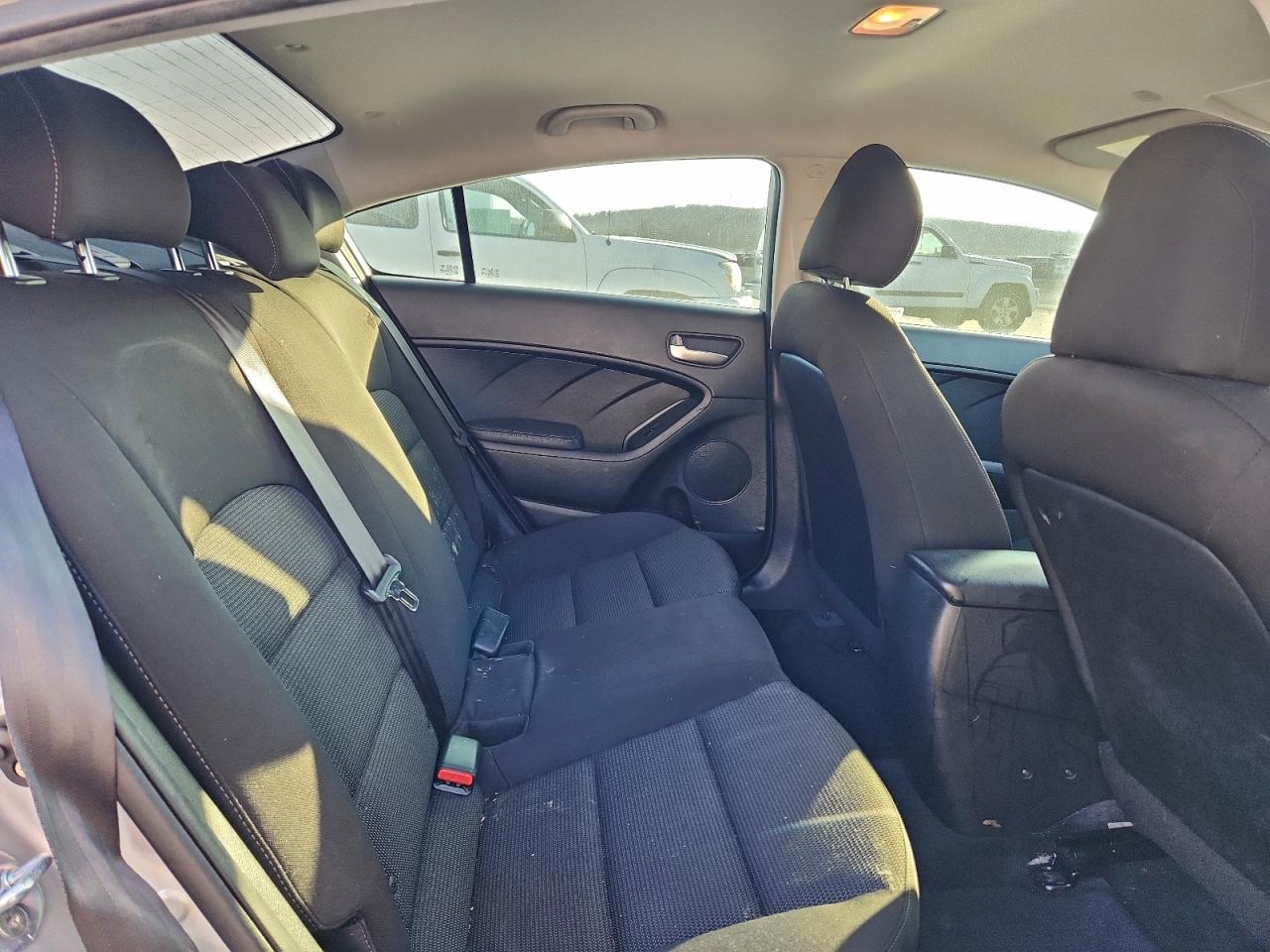 Kia Forte Lx Image 12