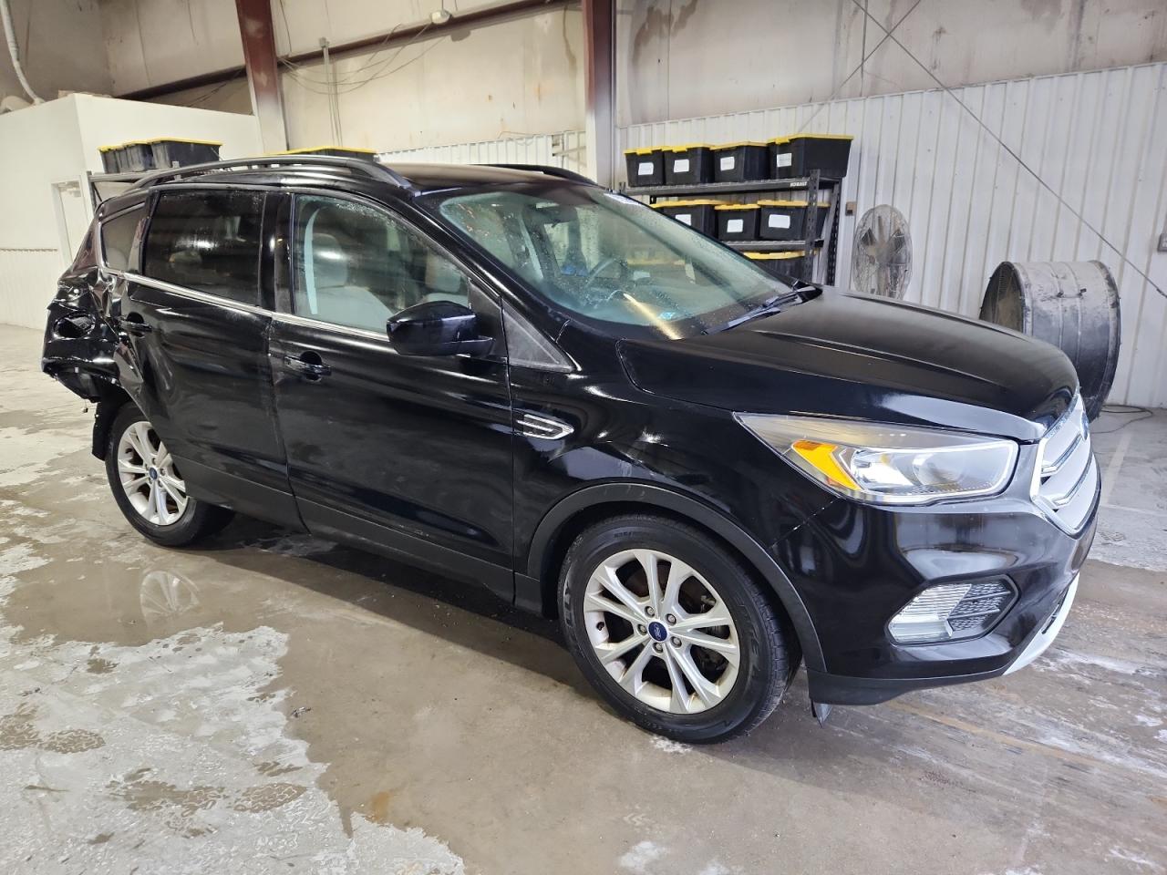 Ford Escape Se Image 4