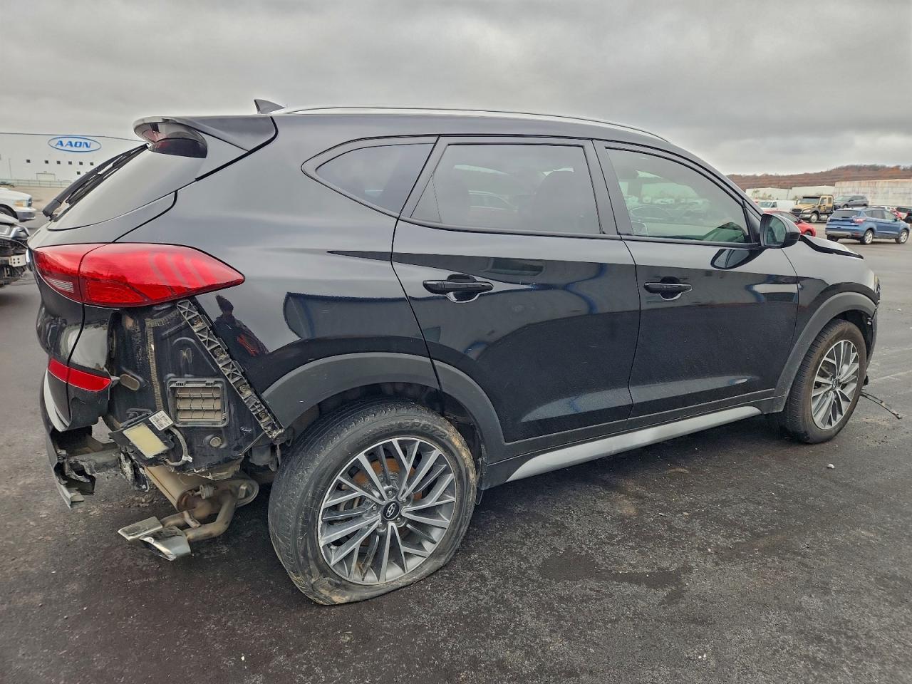 Hyundai TUCSON Limited Image 13