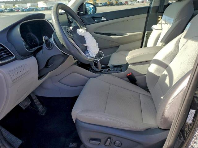 Hyundai TUCSON Limited Image 11