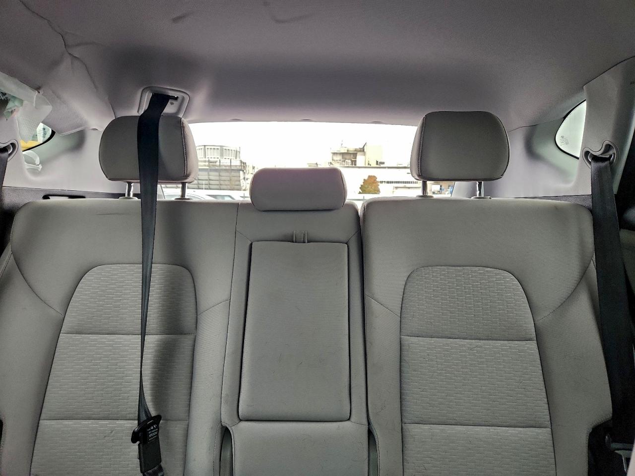 Hyundai TUCSON Limited Image 4