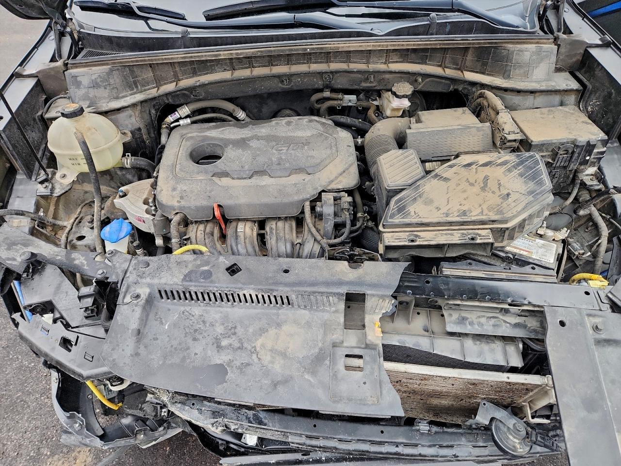 Hyundai TUCSON Limited Image 12