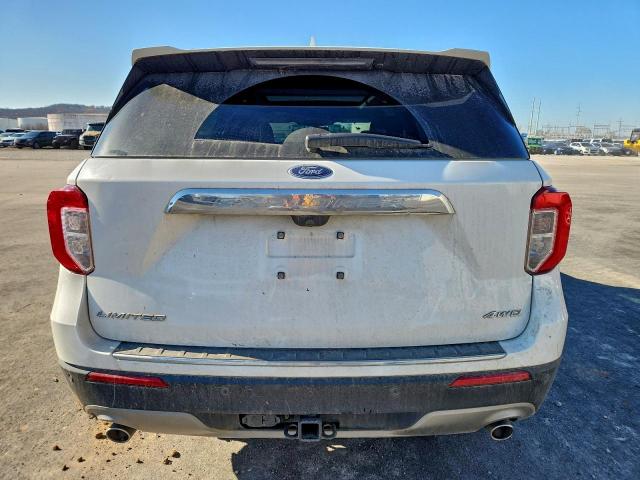 Ford Explorer Limited Image 10