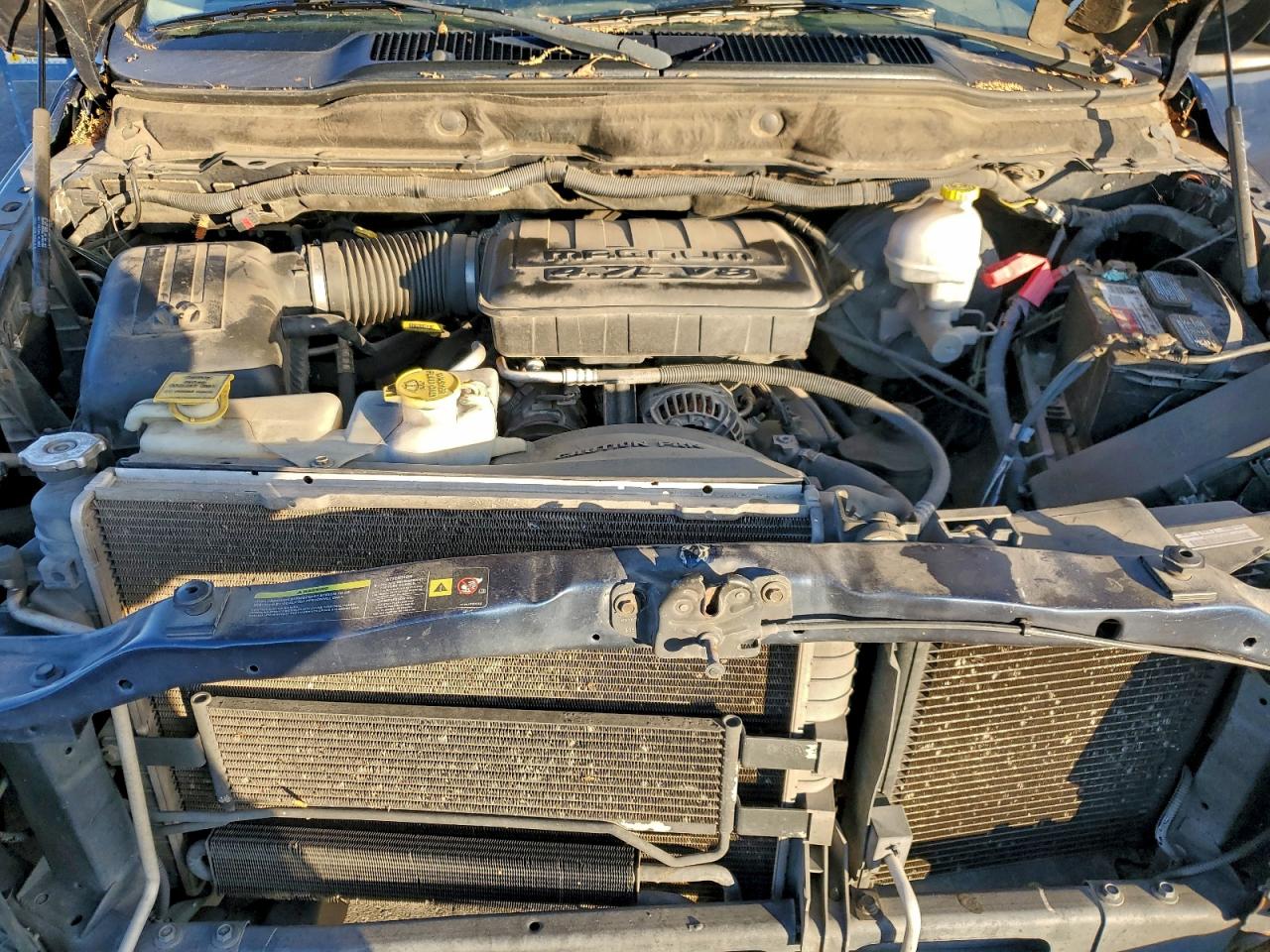 Dodge Ram 1500 St Image 8