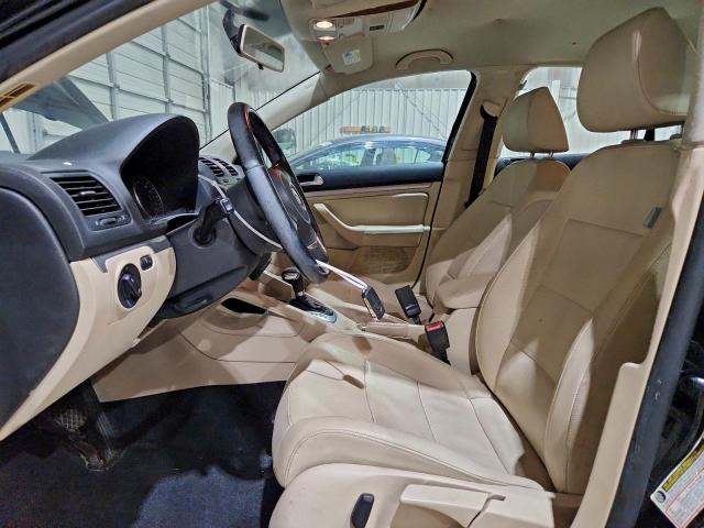 Volkswagen Jetta Limited Image 10