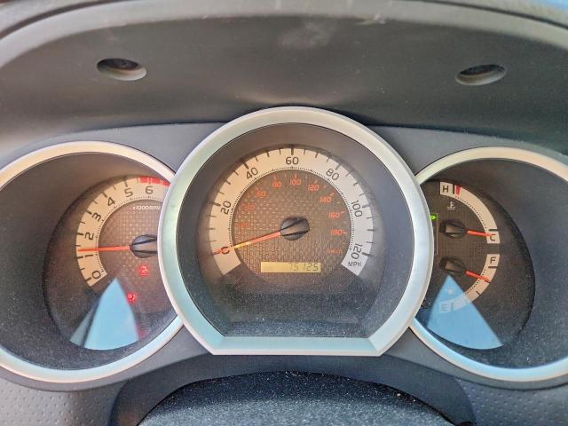 Toyota Tacoma Double Cab Image 8