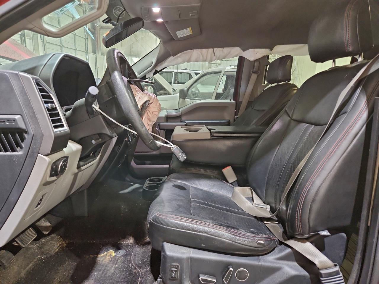 Ford F-150 Supercrew Image 2