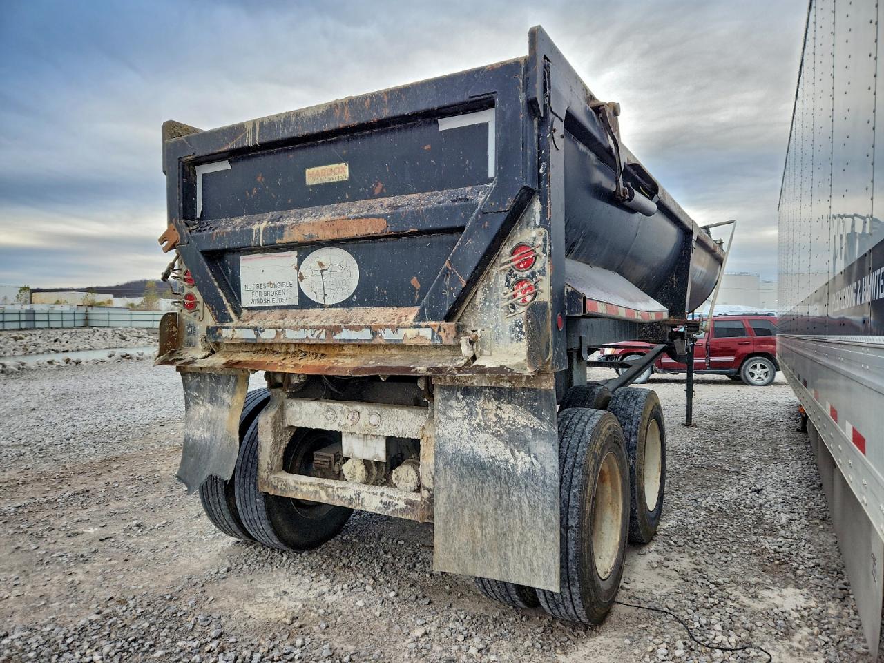 Cts Belly Dump Image 6